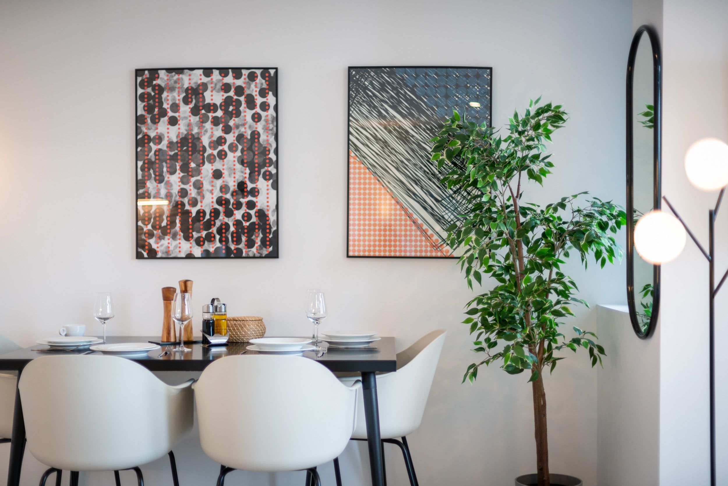 BRIGHT: Design Suite "L" City Center | Kitchen - 11