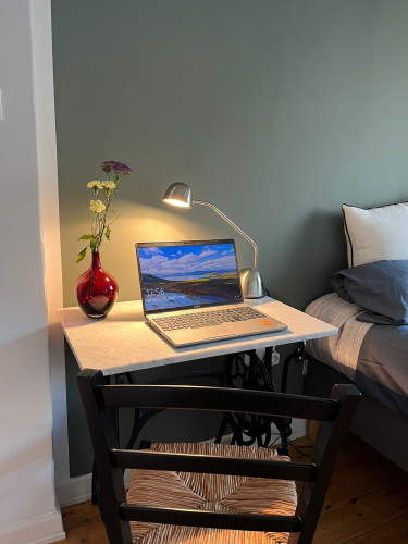 Best location Hamburg St. Pauli 2min on foot to the metro station