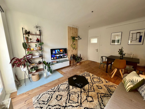 Best location Hamburg St. Pauli 2min on foot to the metro station