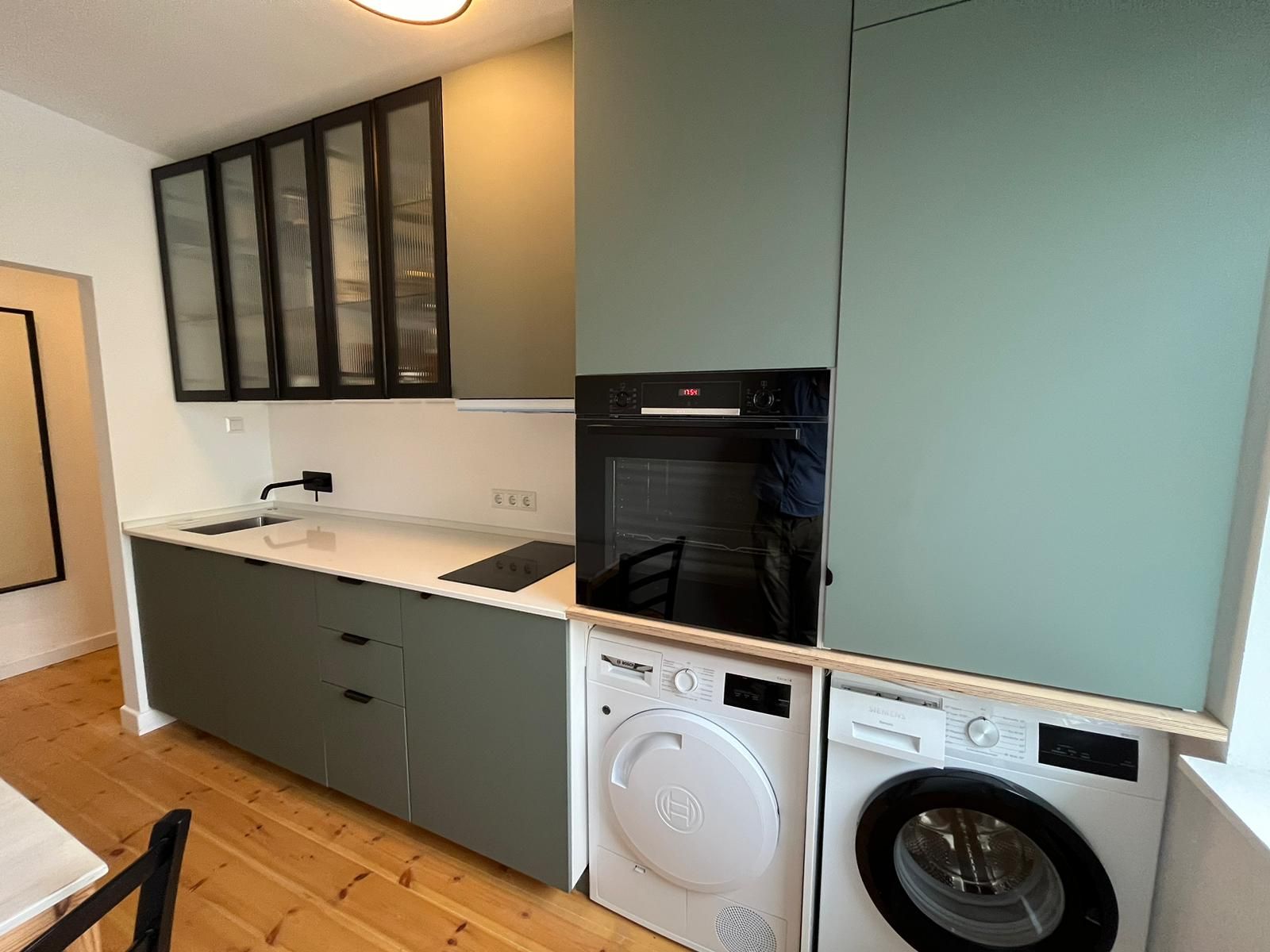  Best Location Hamburg St. Pauli 2min On Foot To The Metro Station  -  Best location Hamburg St. Pauli 2min on foot to the metro station  - Gallery -  2