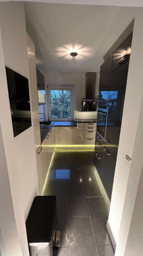 Modern, renovated, completely and high-quality equipped apartment in Hamburg-Bahrenfeld - Gallery - 17