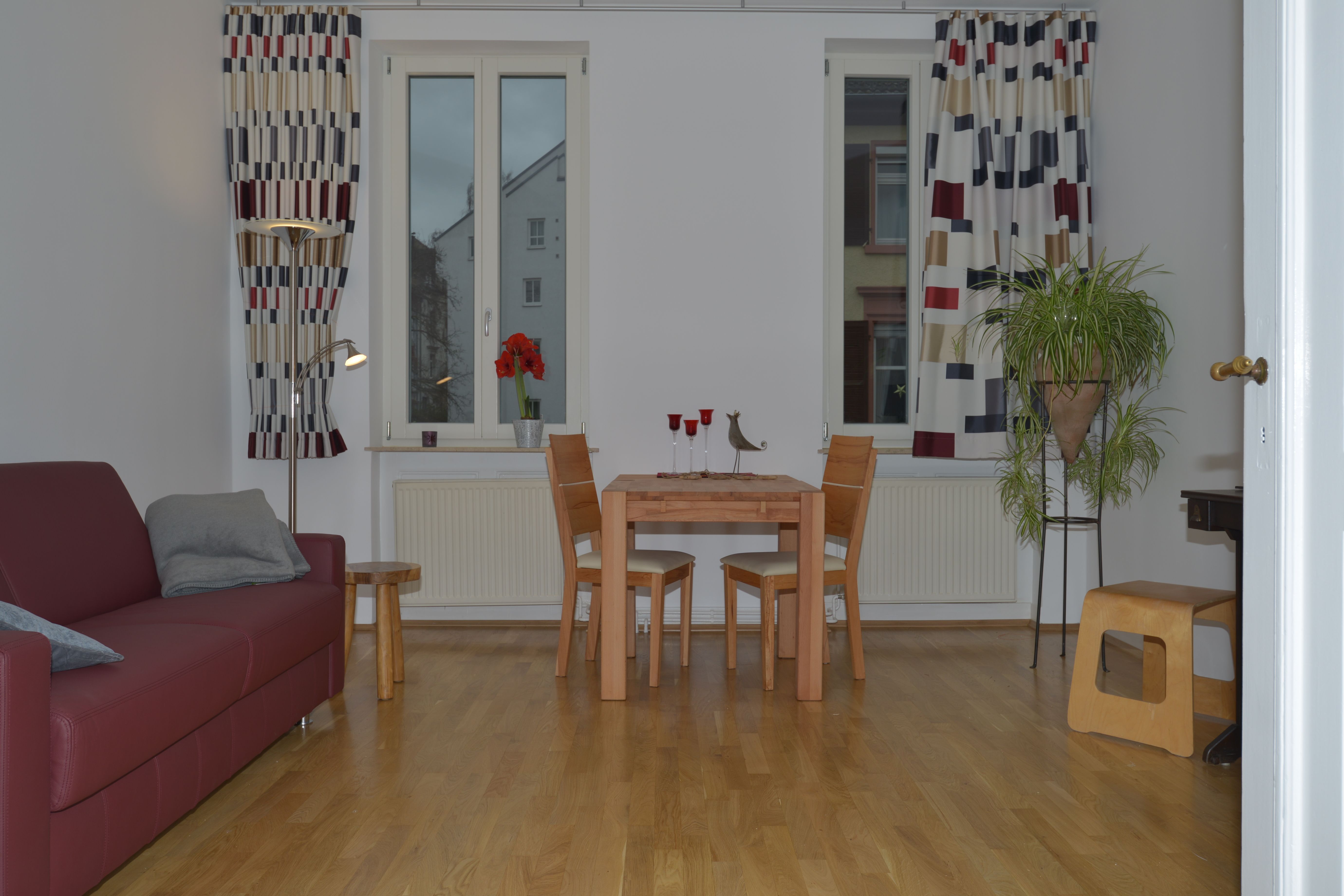 Living In The Middle Of The Martinsviertel - 2