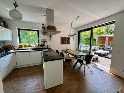 Luxury Penthouse with huge Rooftop Terrace, Sauna & Jacuzzi in Hamburg-Eimsbüttel