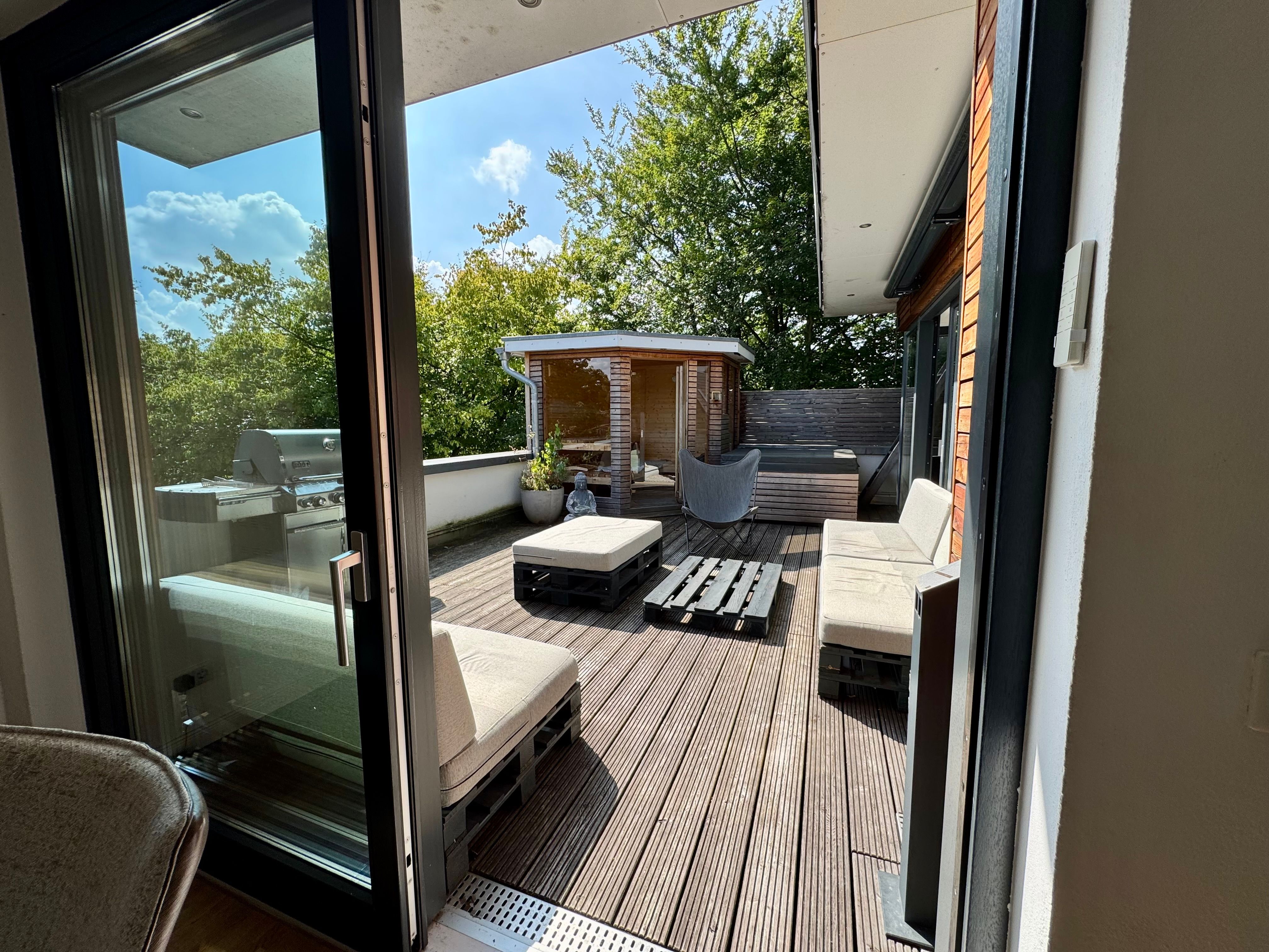Luxury Penthouse With Huge Rooftop Terrace, Sauna & Jacuzzi In Hamburg-Eimsbüttel - Luxury Penthouse with huge Rooftop Terrace, Sauna & Jacuzzi in Hamburg-Eimsbüttel - Gallery - 3