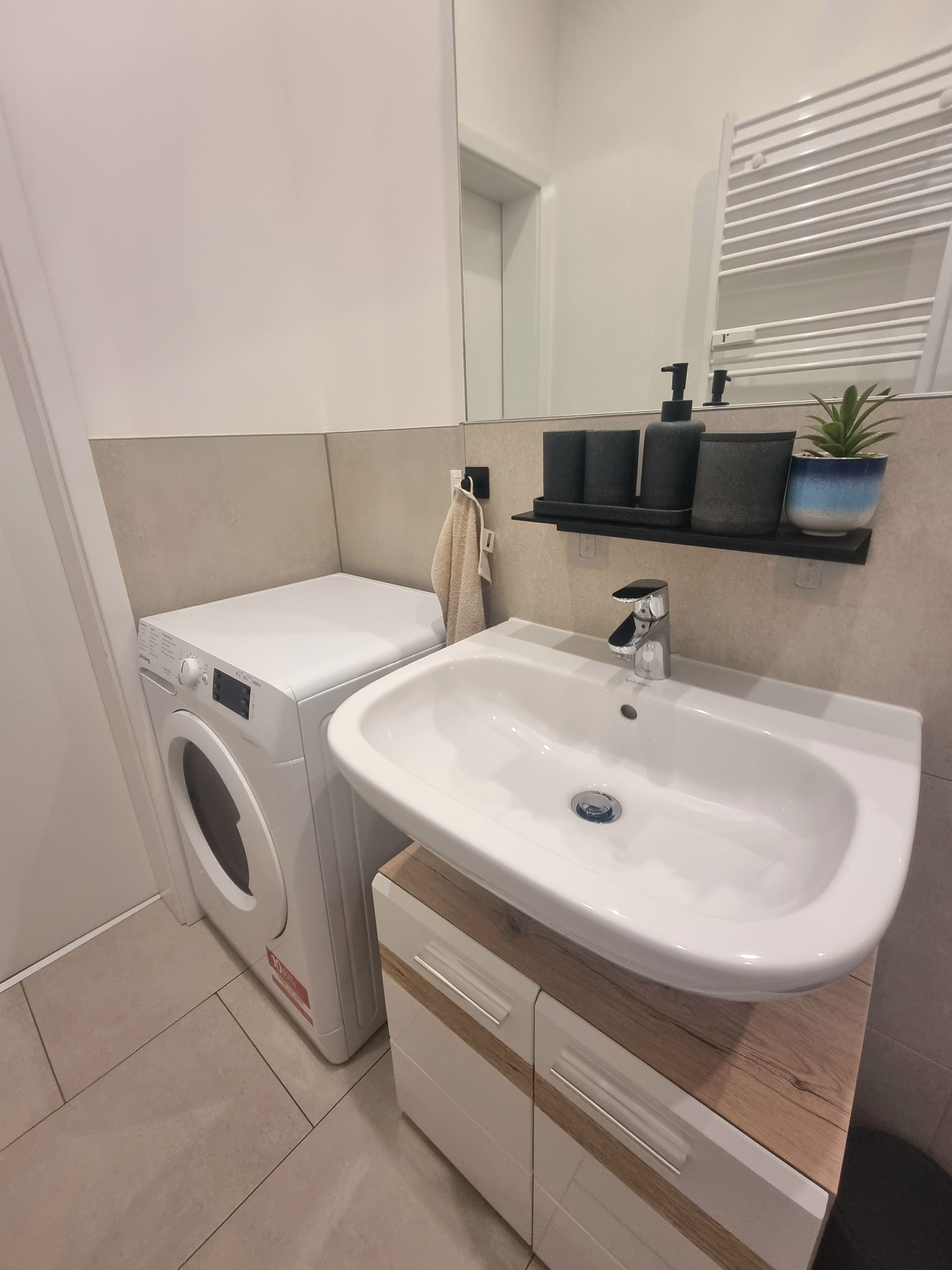 Cozy Apartment In Cottbus|Home-Office|University|Central - Cozy Apartment in Cottbus|Home-Office|University|Central - Gallery - 9