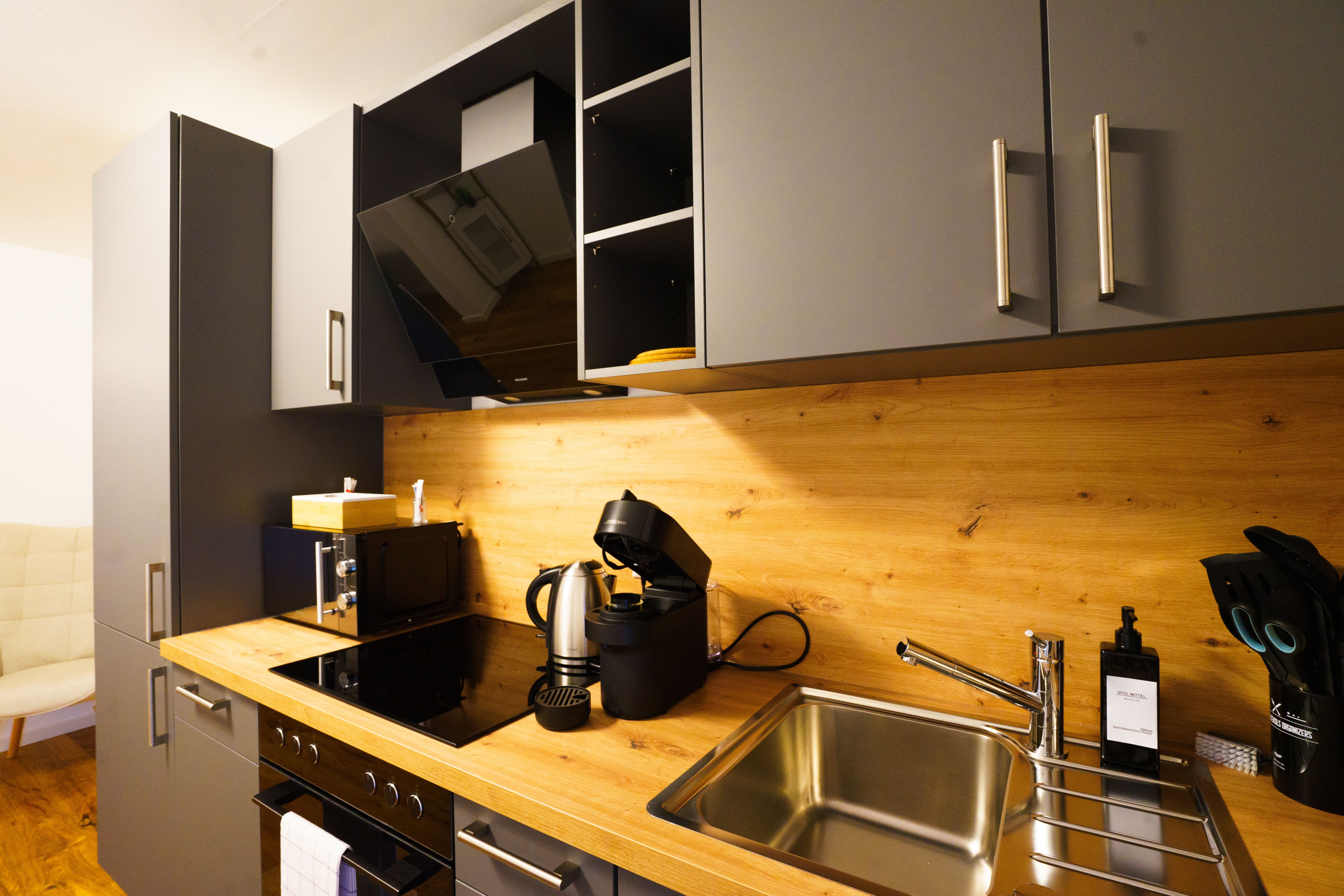 Deluxe Apartment - Your Stylish Temporary Home In Reutlingen - 10