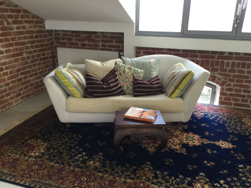 Nice, perfect flat - great view!