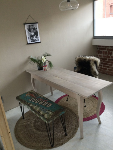 Nice, perfect flat - great view!