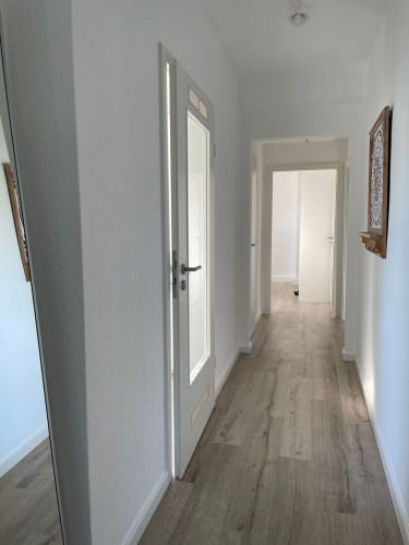 Modern apartment in Neuss with super connection to Dusseldorf (15 min.)