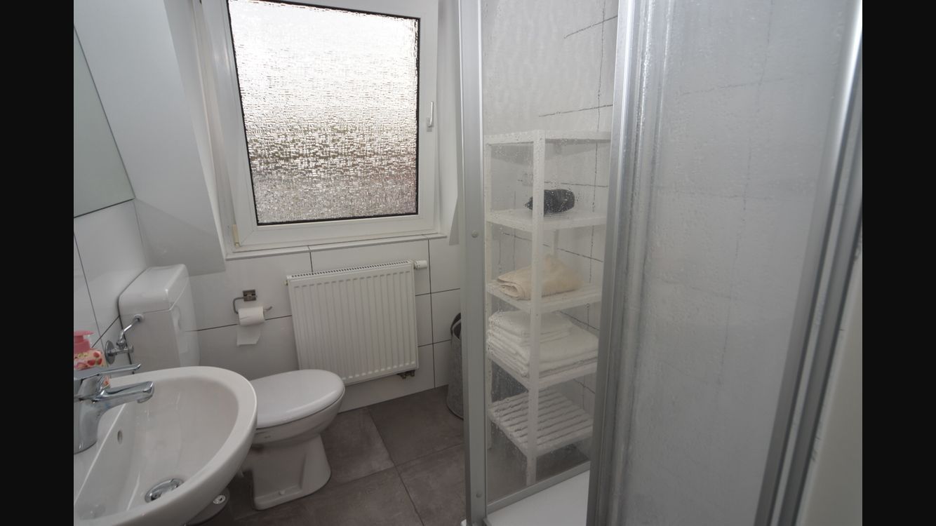 Modern Apartment In Neuss With Super Connection To Dusseldorf (15 Min.) - Modern apartment in Neuss with super connection to Dusseldorf (15 min.) - Gallery - 3
