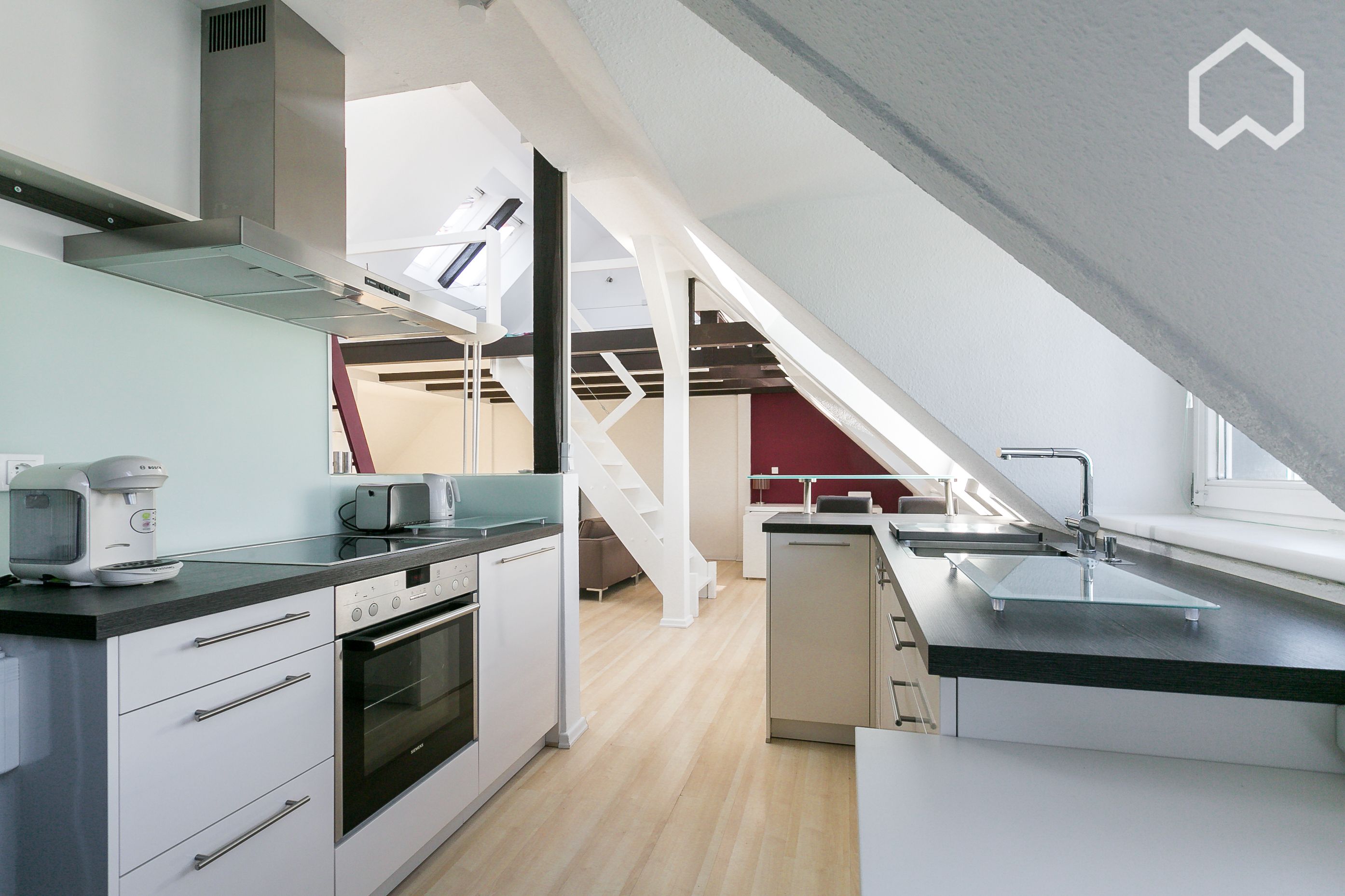  Modern, Loft-Alike And Centrally Located 1,5 Rooms Top-Floor Flat In Altona  -  Modern, loft-alike and centrally located 1,5 rooms top-floor flat in Altona  - Gallery -  7