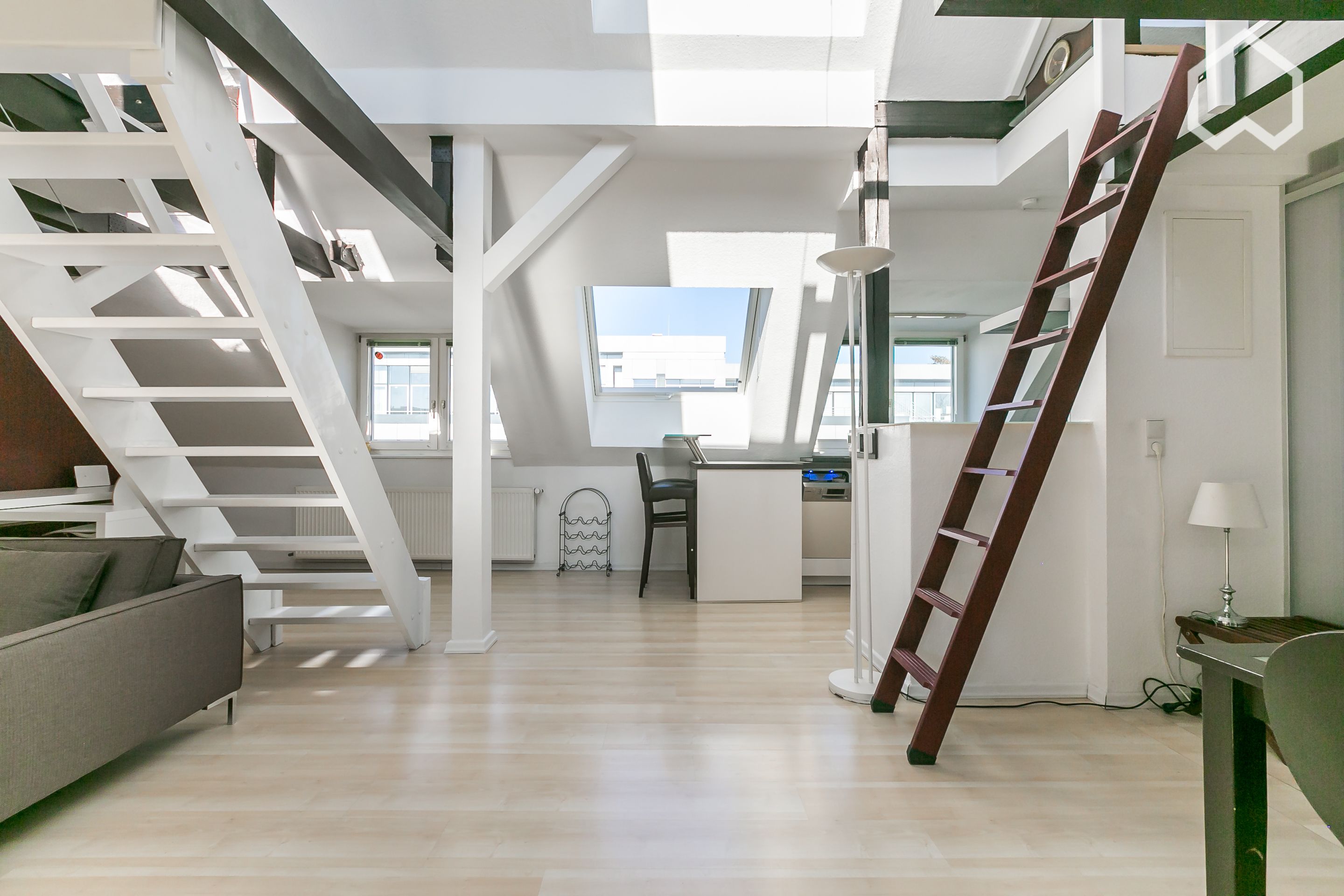  Modern, Loft-Alike And Centrally Located 1,5 Rooms Top-Floor Flat In Altona  -  Modern, loft-alike and centrally located 1,5 rooms top-floor flat in Altona  - Gallery -  14