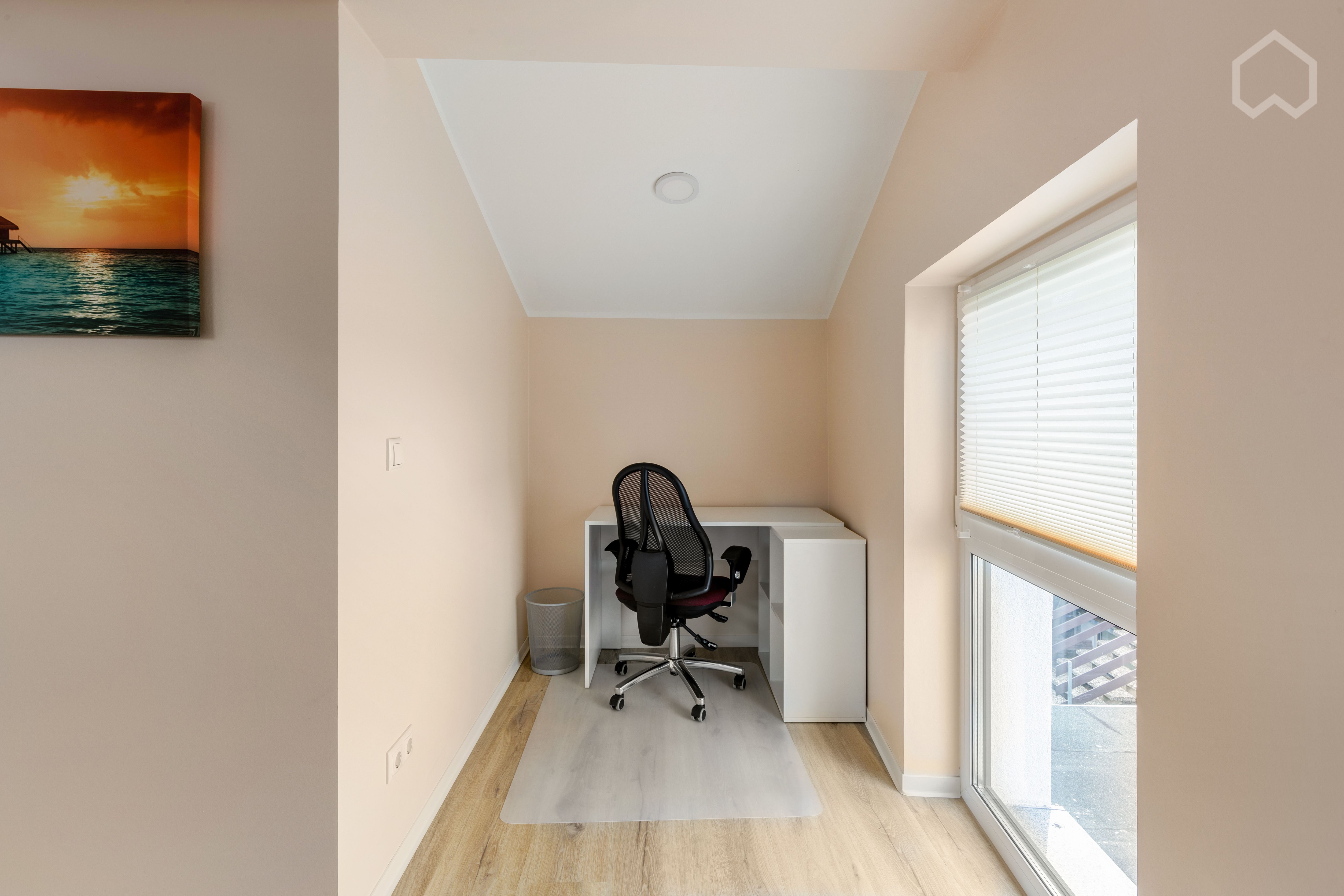  Bright, Modern Apartment With High Quality Kitchen And Balcony In Aachen  -  Bright, modern apartment with high quality kitchen and balcony in Aachen  - Gallery -  2