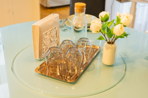 Luxury apartment - garden, kitchen & parking - Gallery - 4