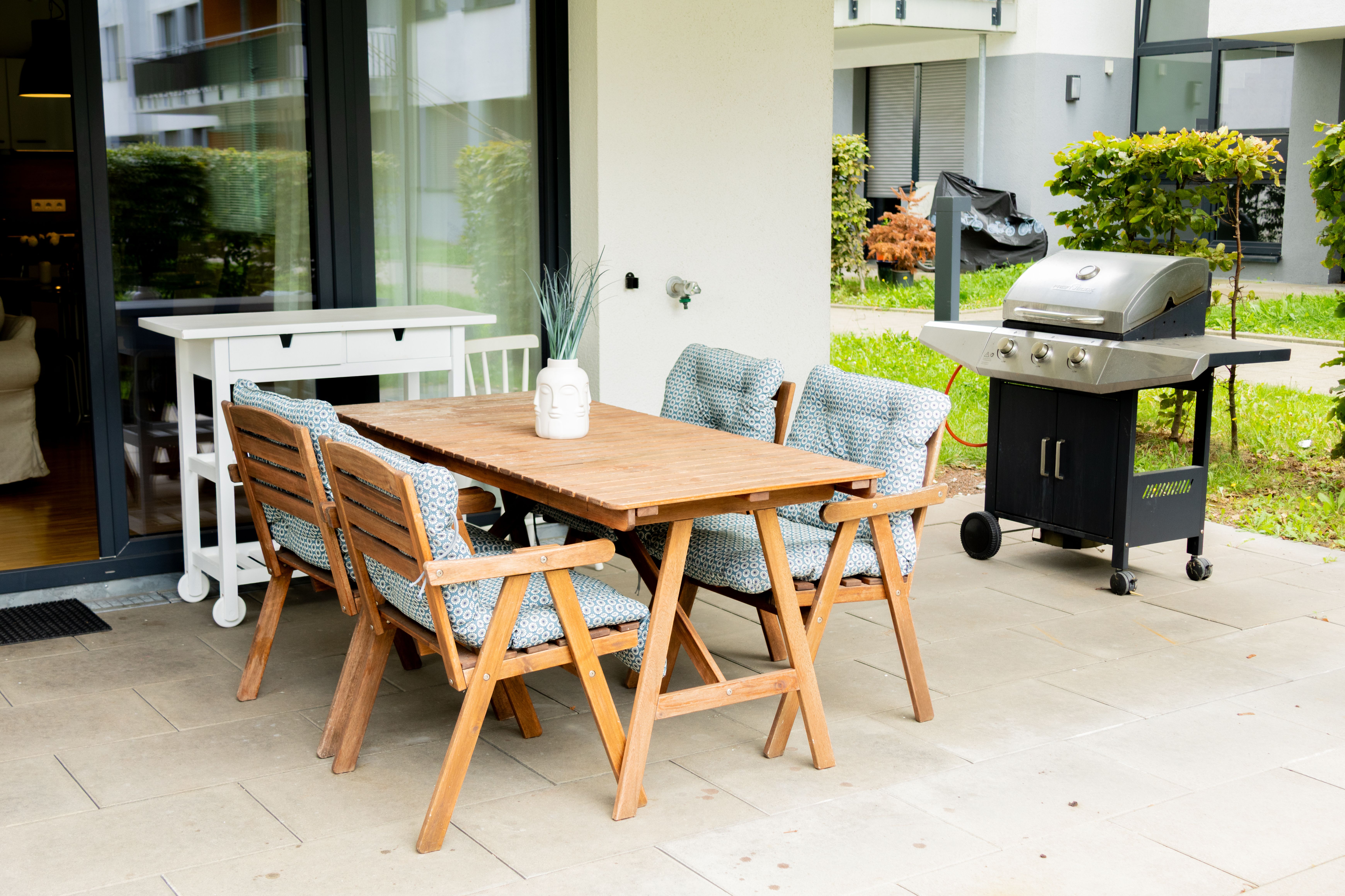 Luxury Apartment - Garden, Kitchen & Parking - 7