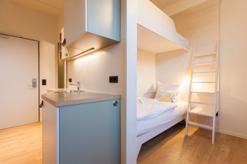 Modern, cozy and fully furnished apartment in Unterhaching