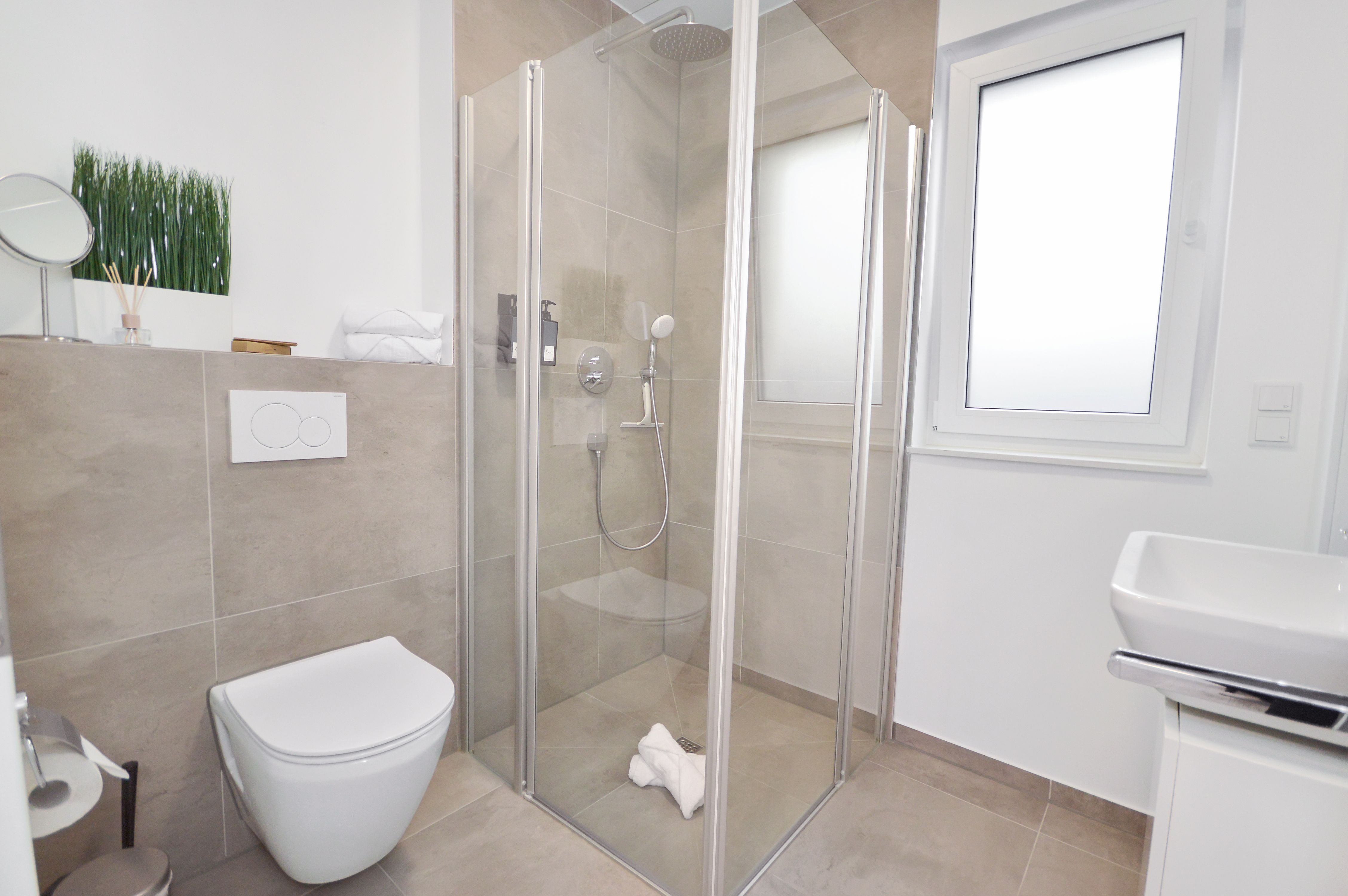  Awesome And Beautiful Studio Located In Bielefeld  -  Awesome and beautiful studio located in Bielefeld  - Gallery -  10