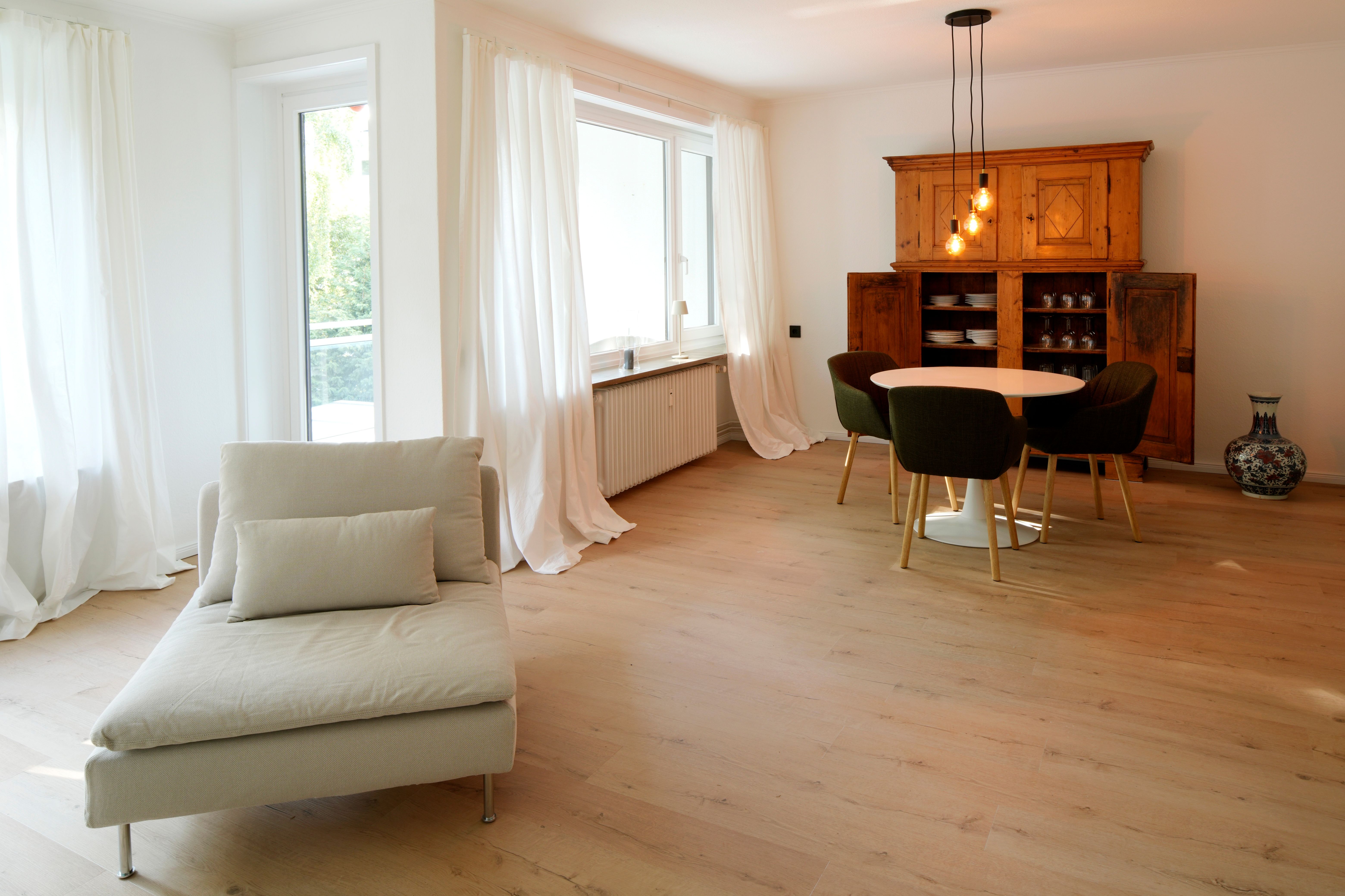  Located In A Prime Location, Fully Renovated, Furnished 3‑room Apartment (90 m²) For Temporary Rent   -  Located in a prime location, fully renovated, furnished 3‑room apartment (90 m²) for temporary rent – close to the Alster / Hamburg‑Uhlenhorst  - Gallery -  27