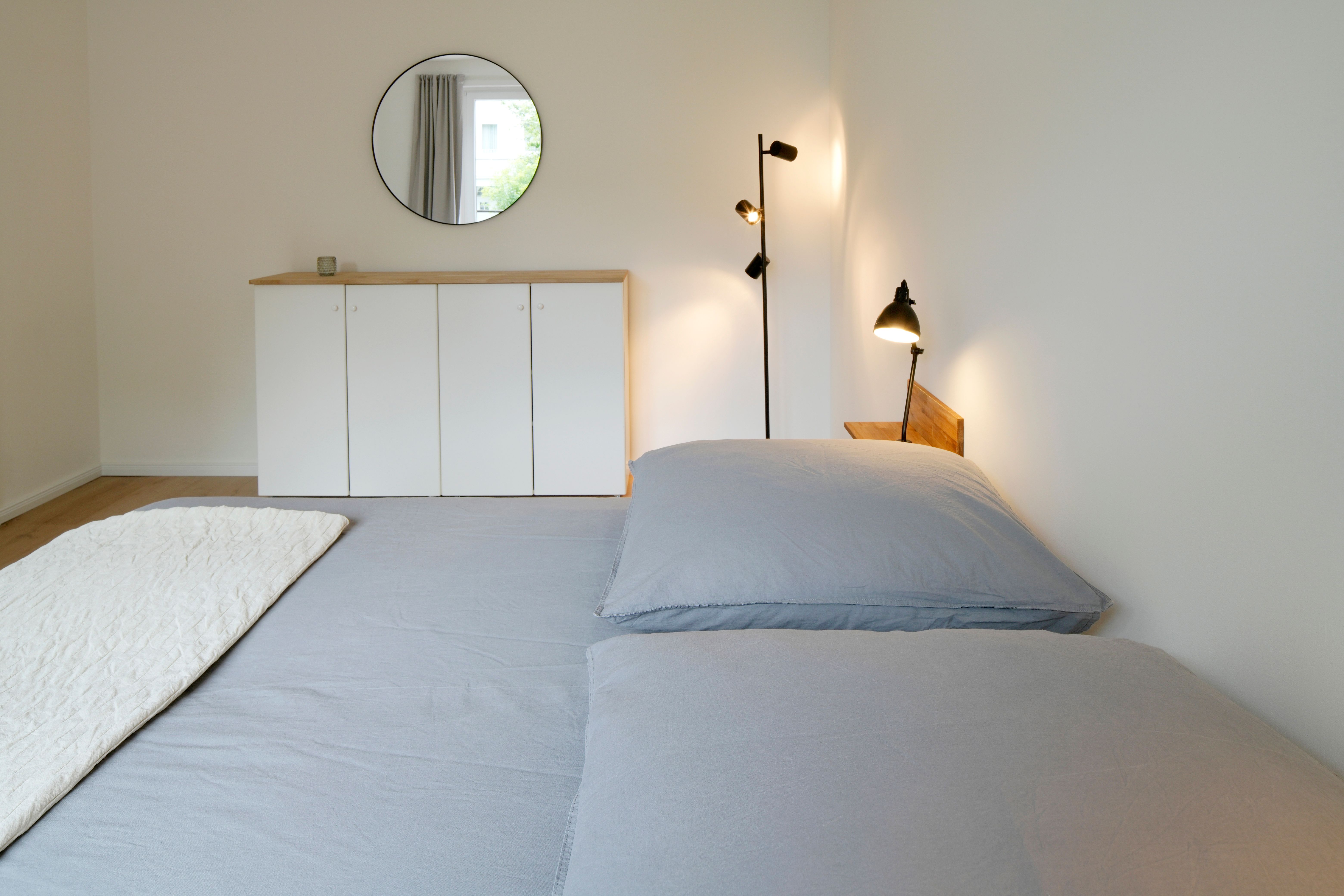  Located In A Prime Location, Fully Renovated, Furnished 3‑room Apartment (90 m²) For Temporary Rent   -  Located in a prime location, fully renovated, furnished 3‑room apartment (90 m²) for temporary rent – close to the Alster / Hamburg‑Uhlenhorst  - Gallery -  20