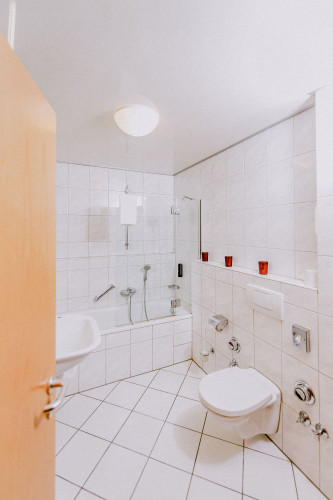 Charming, amazing suite in nice area