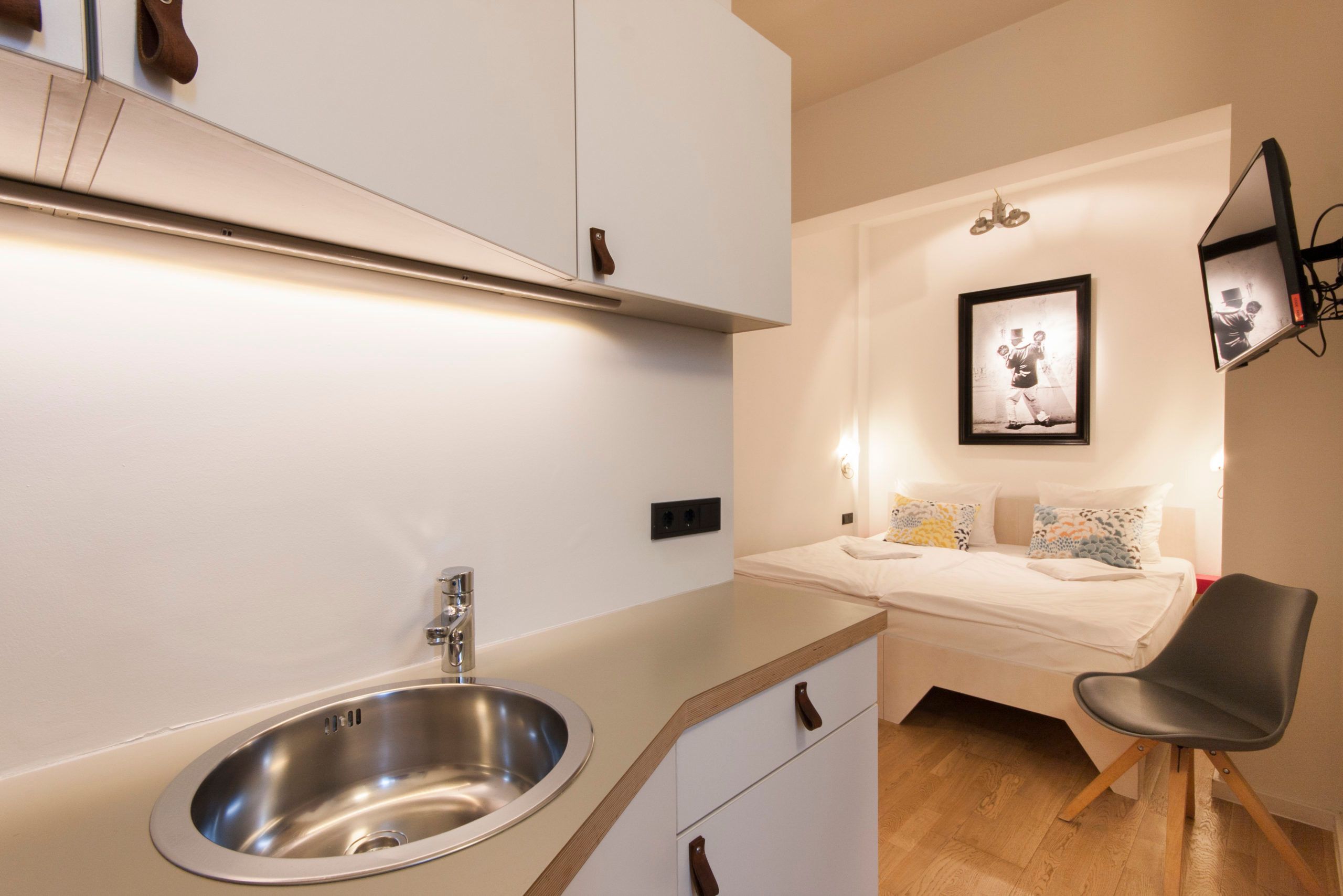 Modern And Fully Furnished Apartment In Unterhaching - 3