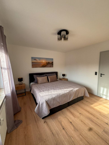 Modern, perfect apartment in Aschaffenburg with underground car parking area and Netflix
