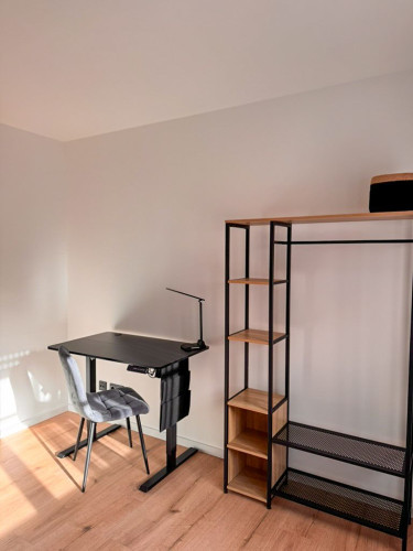 Modern, perfect apartment in Aschaffenburg with underground car parking area and Netflix