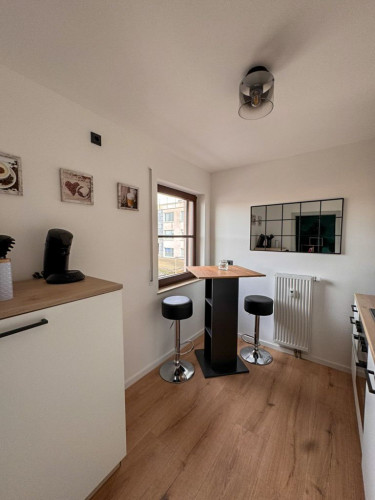 Modern, perfect apartment in Aschaffenburg with underground car parking area and Netflix