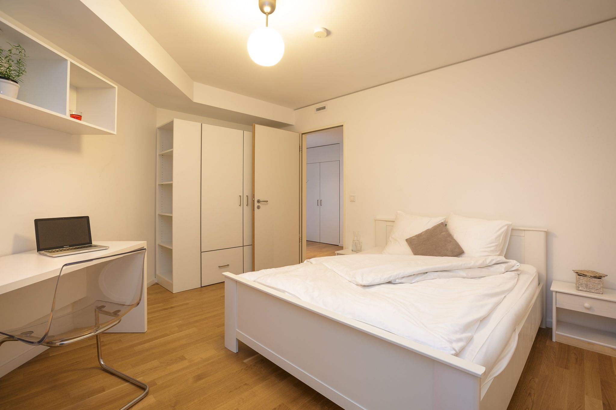 Charming & Cute Suite In Vibrant Neighbourhood - 6