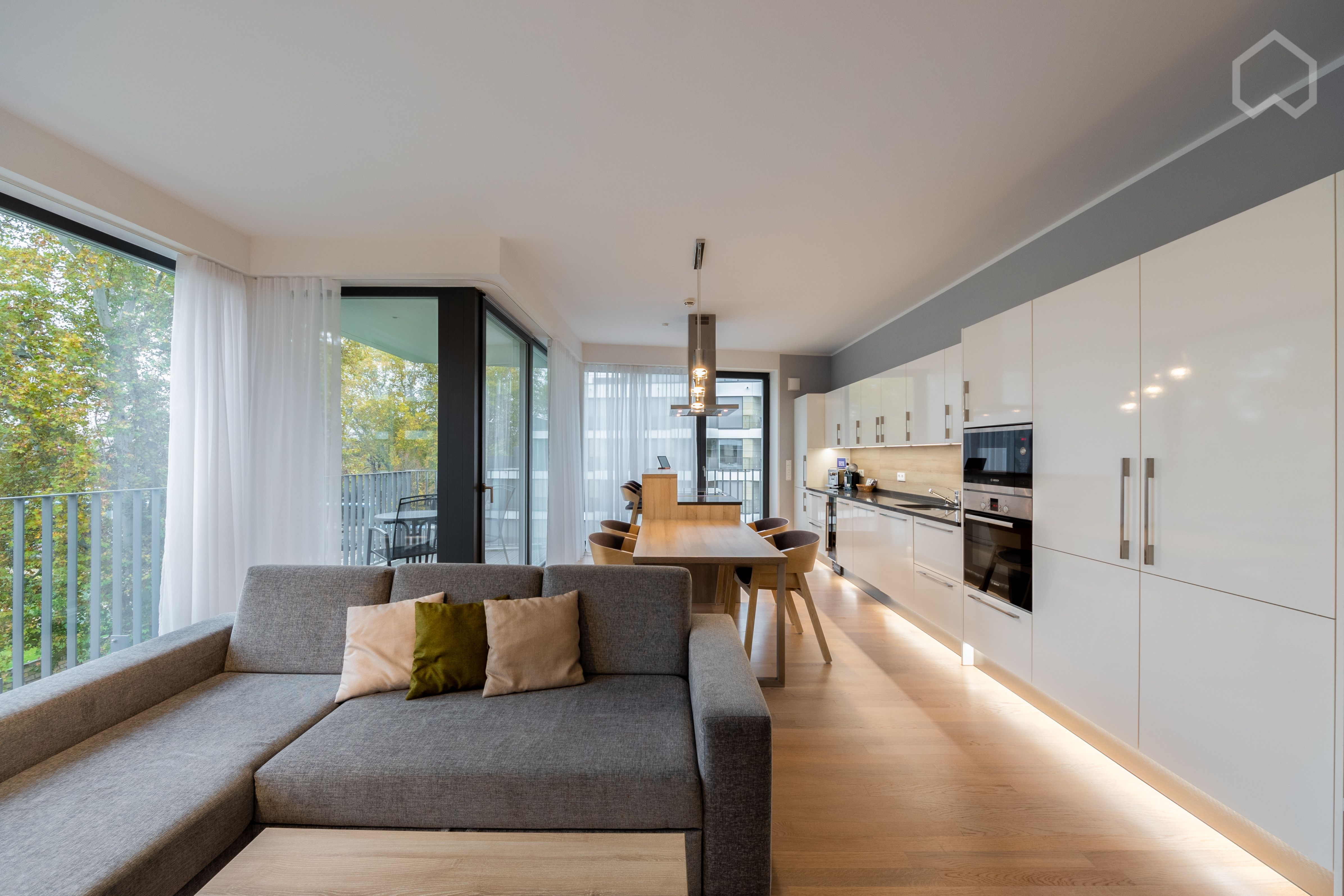 3-Room Apartment, Modern, High-Quality, With Balcony In The Center Of Dresden (Germany) - 21