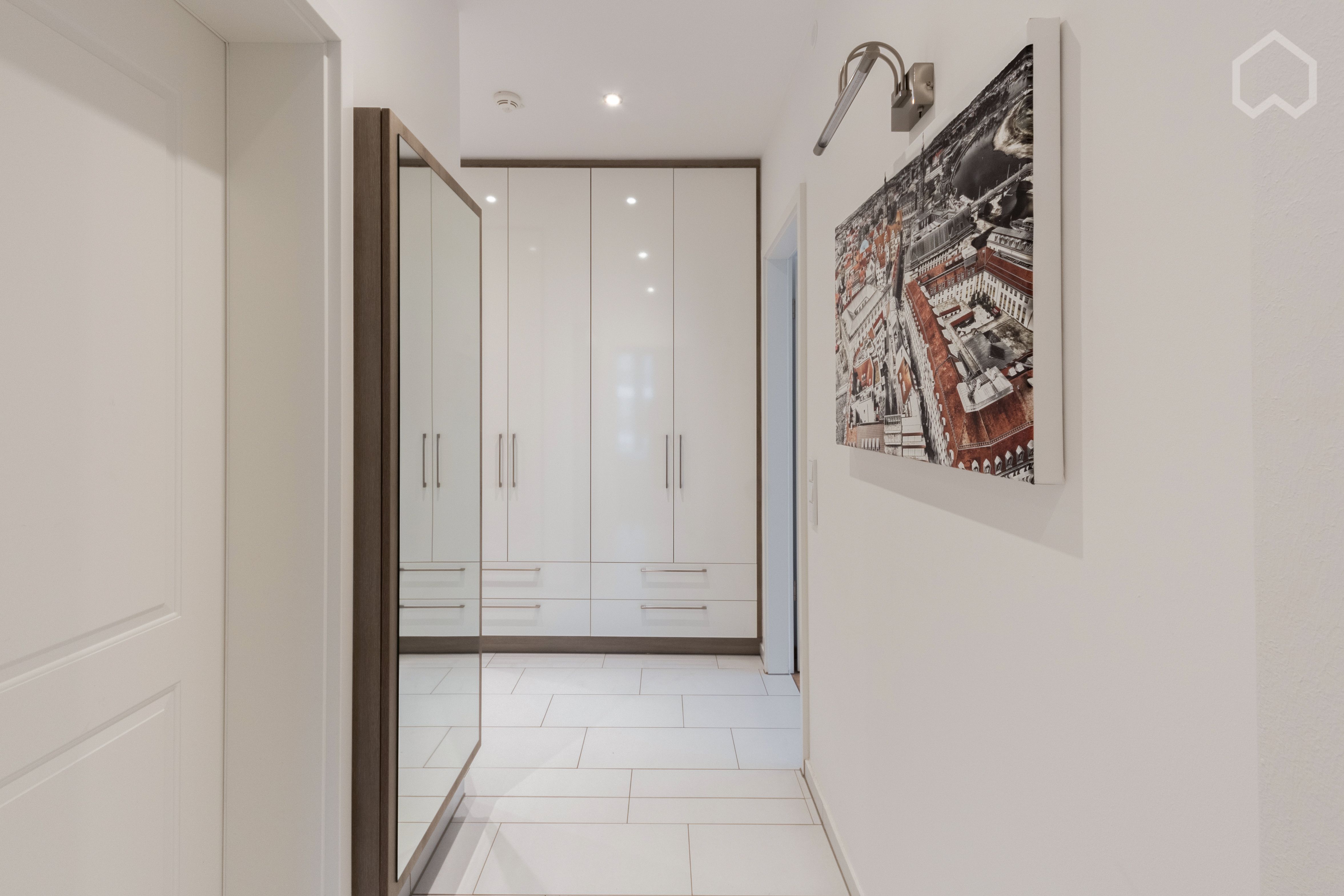 3-Room Apartment, Modern, High-Quality, With Balcony In The Center Of Dresden (Germany) - 16