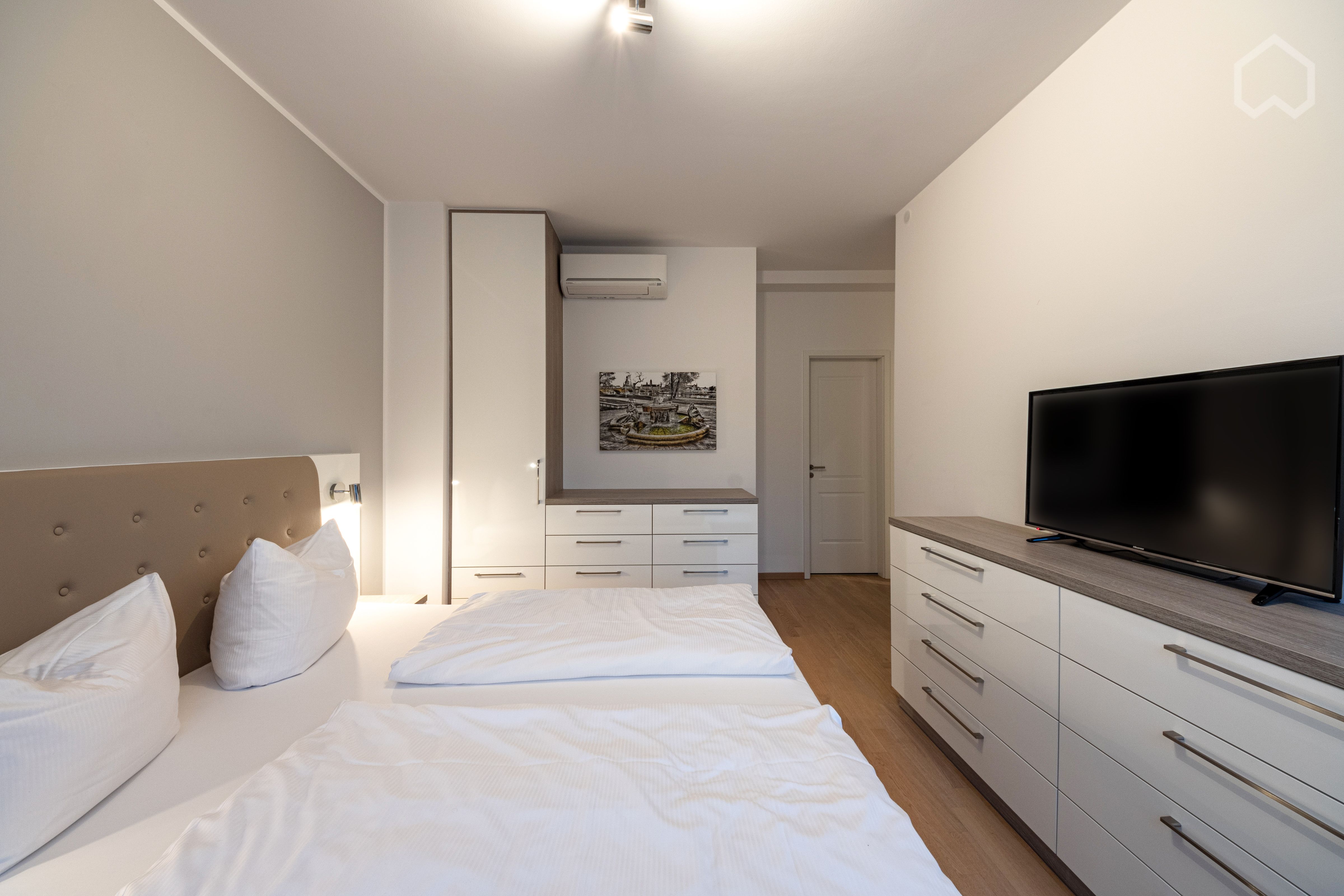 4-Room Apartment, Modern, High-Quality, With Balcony In The Center Of Dresden (Germany) - 22
