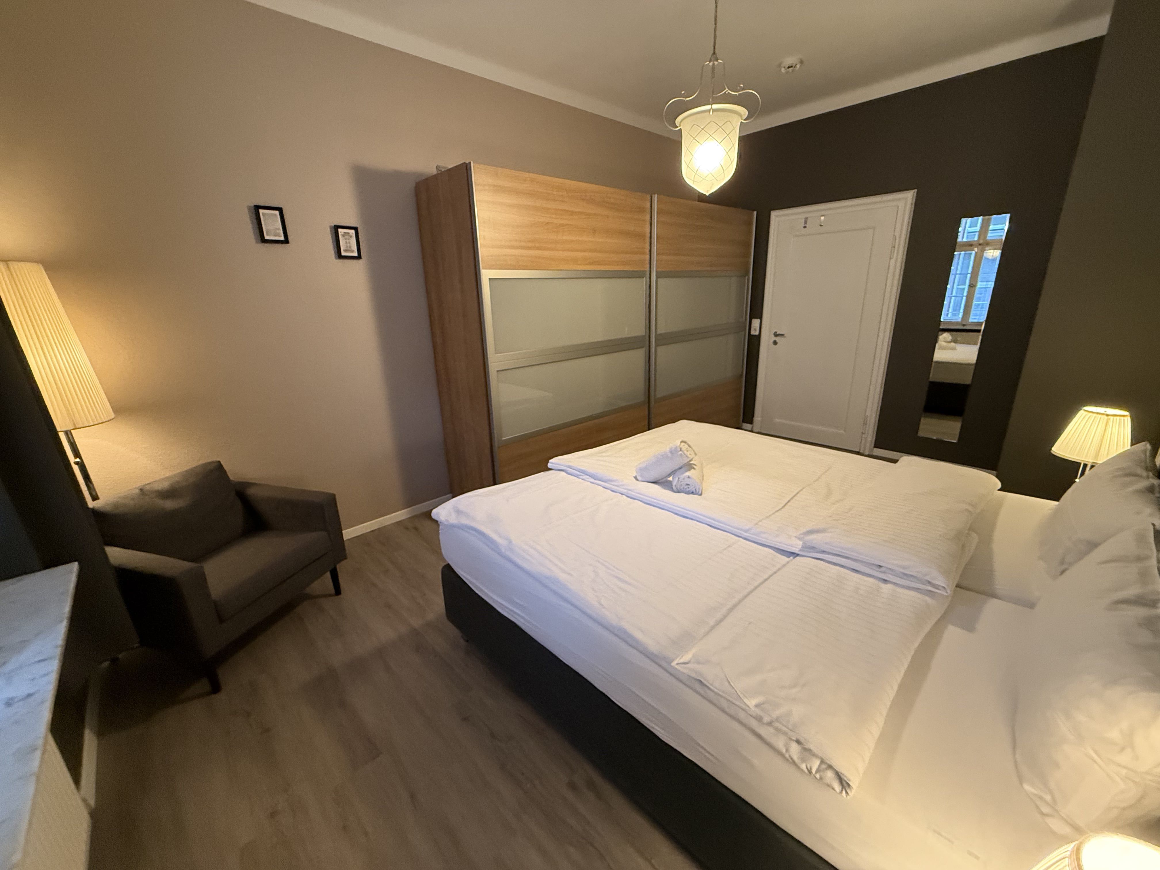 QUIET CITY CENTER 2-BEDROOM APARTMENT WITH BALCONY - QUIET CITY CENTER 2-BEDROOM APARTMENT WITH BALCONY - Gallery - 8