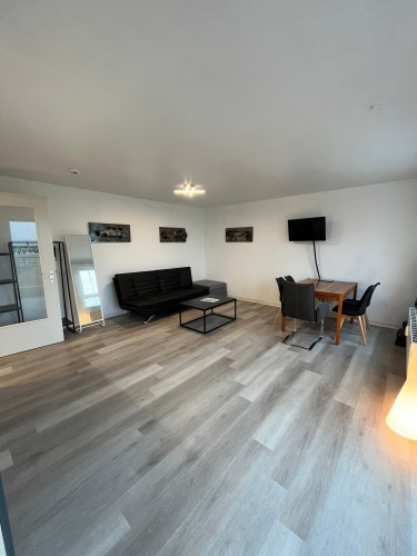 modern apartment / property in the Outletcity Metzingen - Gallery - 11