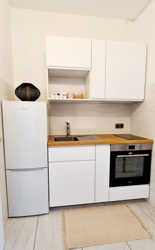 1 BR in castle-like Villa