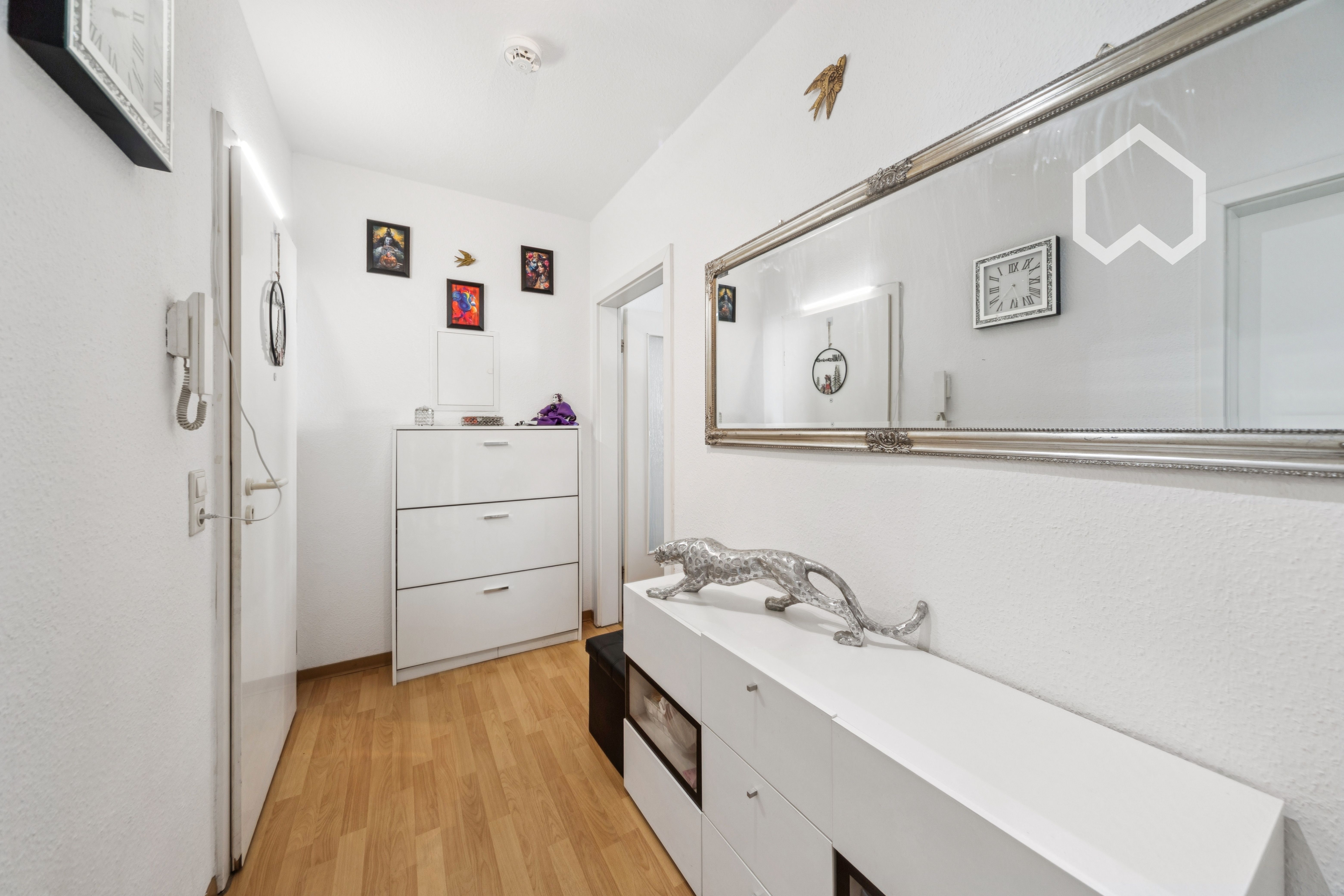 Fully Furnished Apartment For Rent – Great Connectivity! - 8