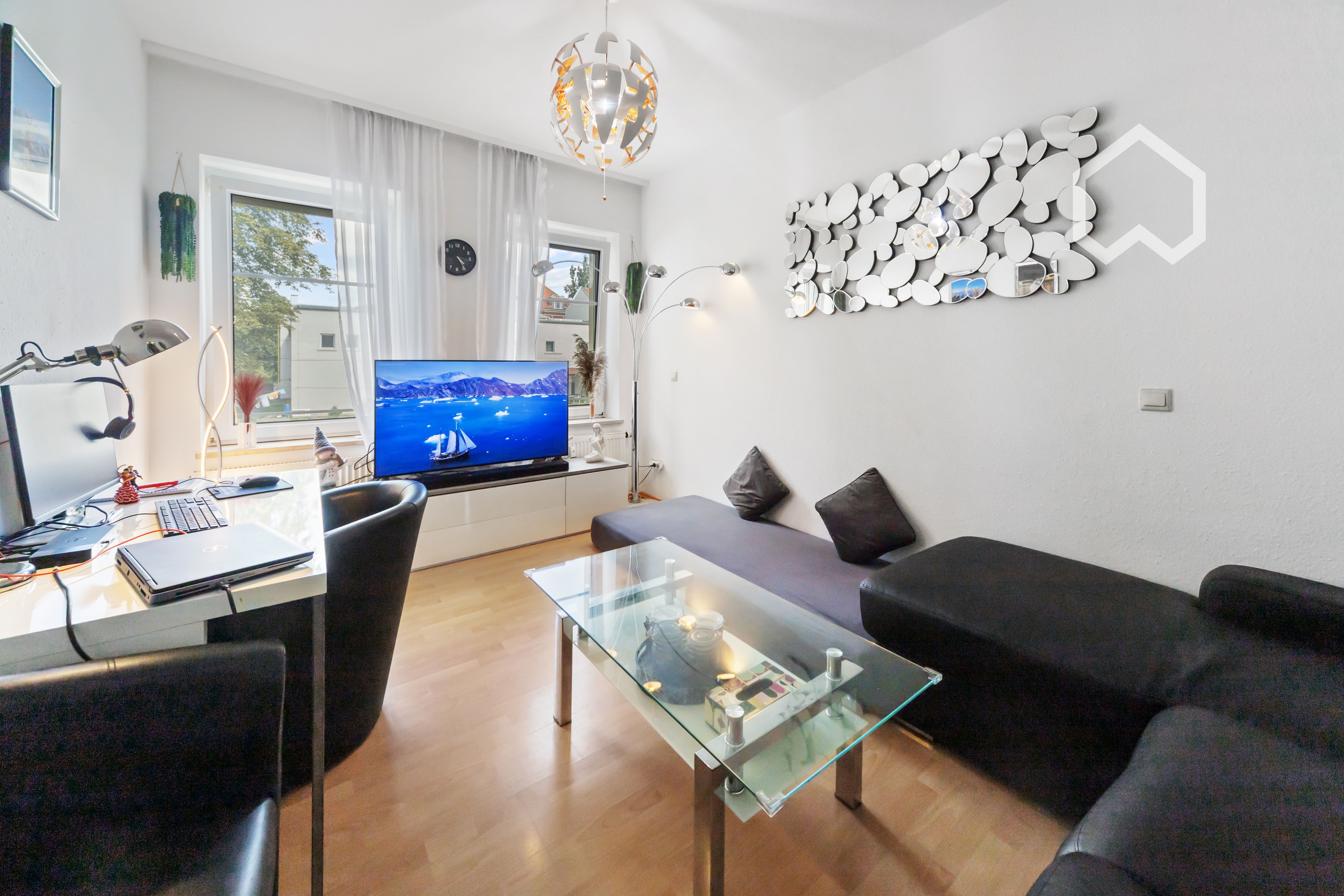 Fully Furnished Apartment For Rent – Great Connectivity! - 13
