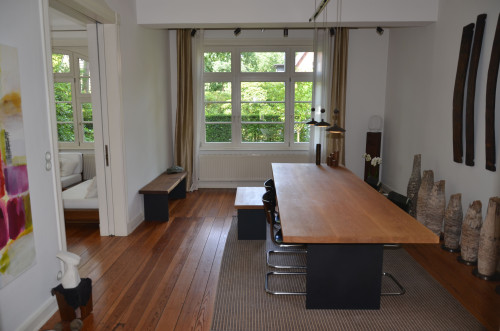 Furnished room in a quiet Art Nouveau villa with large garden
