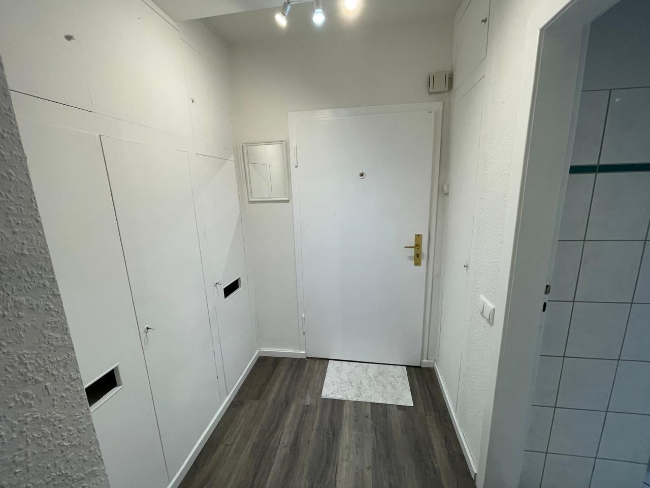 Nice, Cozy Apartment - 4
