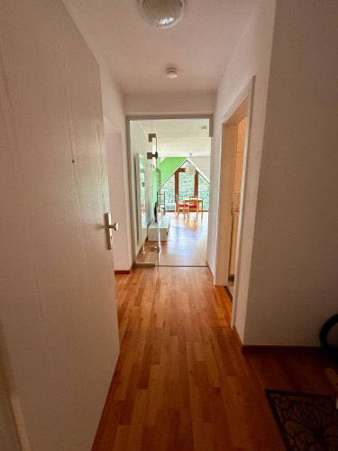Charming, Furnished Attic Apartment with Balcony and Parking in Markkleeberg