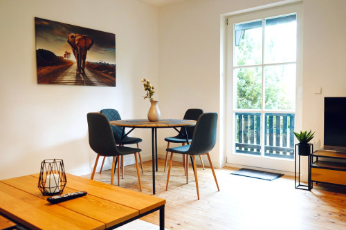 Bright & neat suite in Wolfsburg