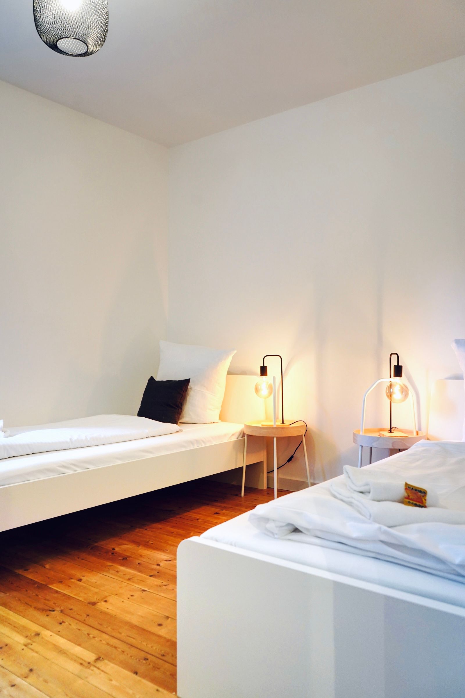 Bright & Neat Suite In Wolfsburg - 6