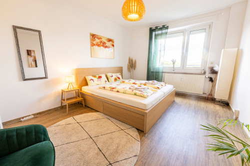 Spacious Flat | Balcony | Washing Machine | Smart TV - Gallery - 19