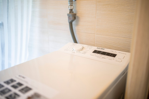 Spacious Flat | Balcony | Washing Machine | Smart TV  - Gallery -  5