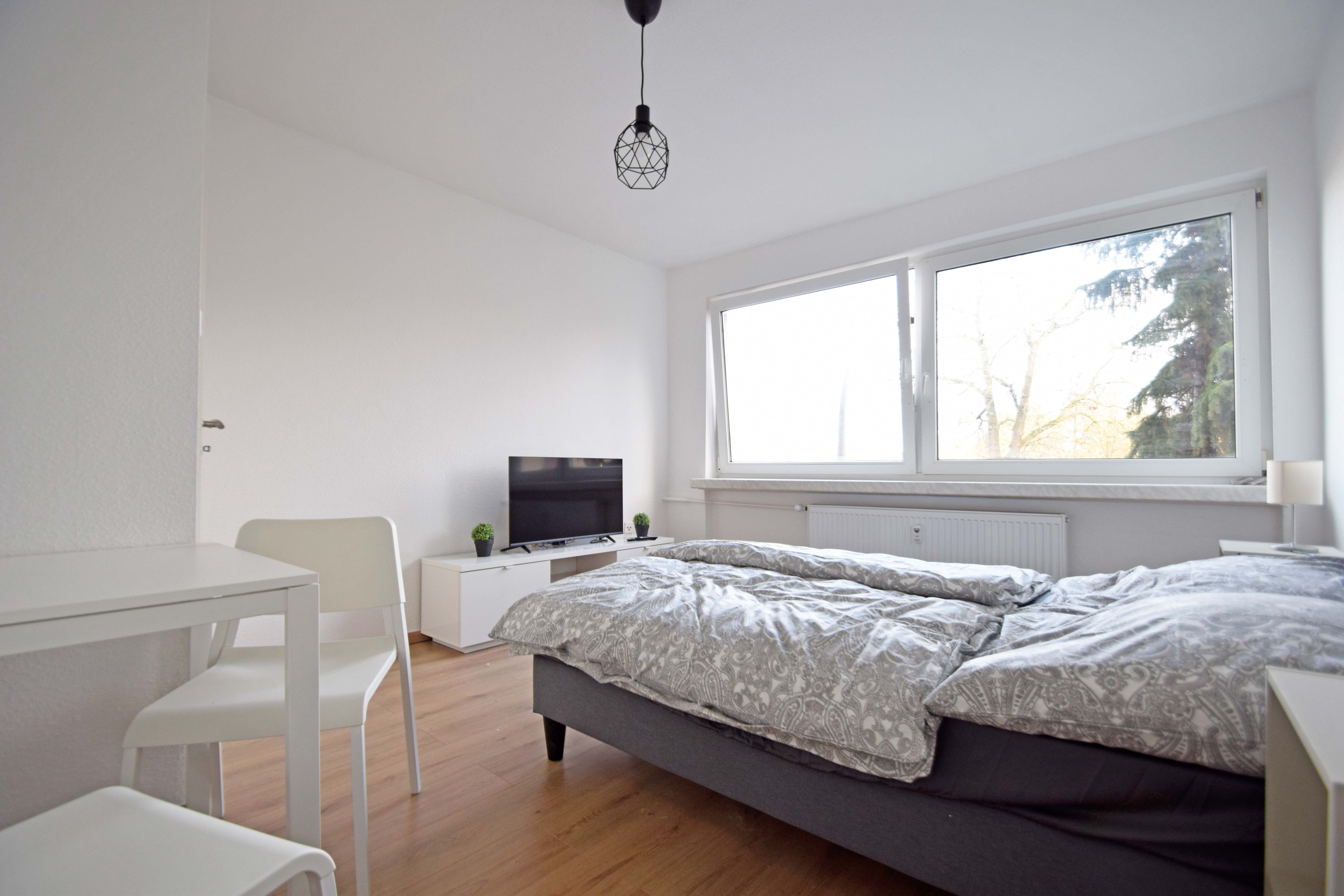Spacious & Quiet Suite In Neustadt - 4