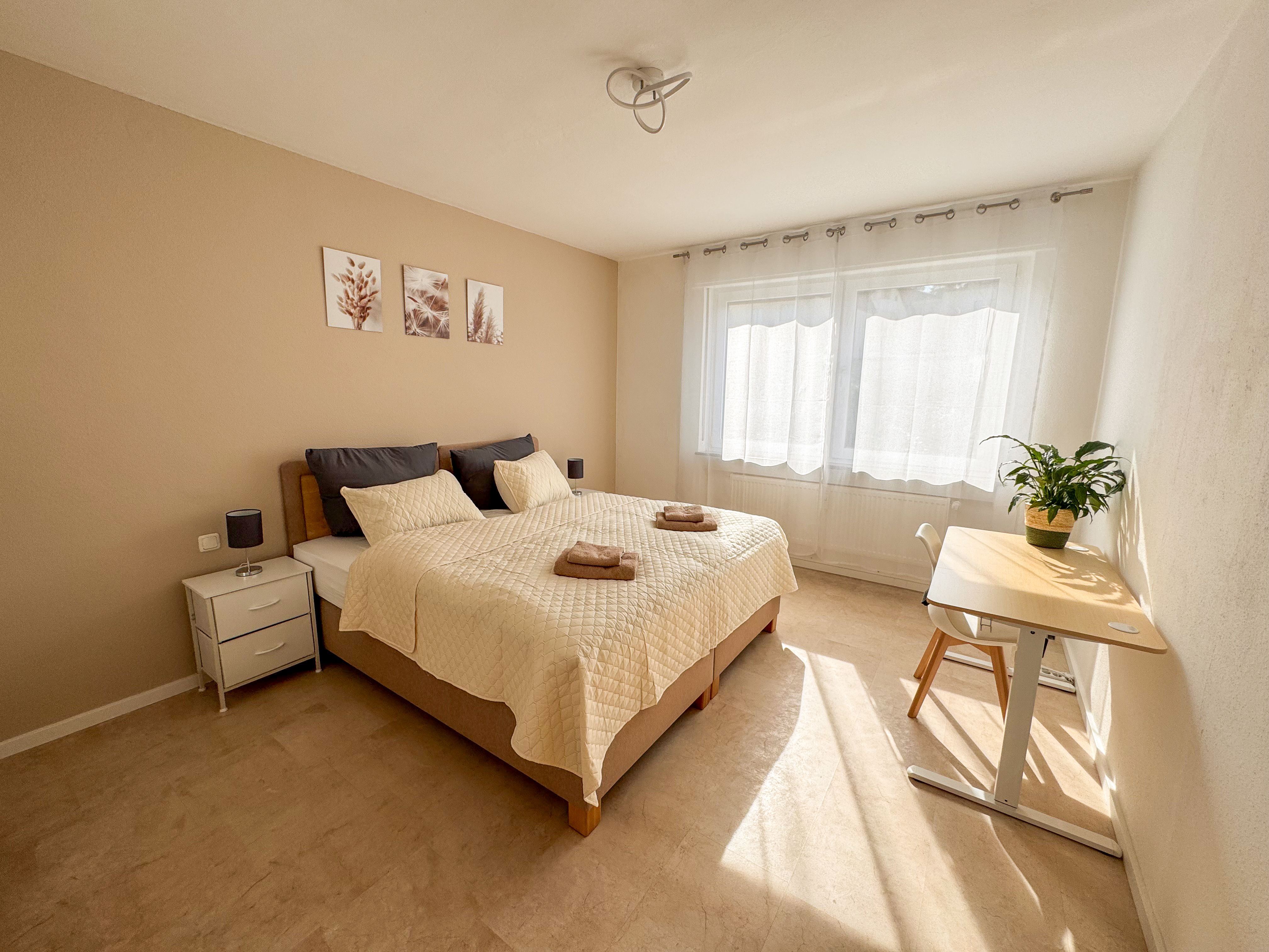  Fantastic Feel-Good Oasis With Balcony And Garage  -  Fantastic feel-good oasis with balcony and garage  - Gallery -  5