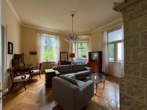 Lovingly exclusively furnished, spacious Art Nouveau apartment in Bayreuth - Gallery - 26