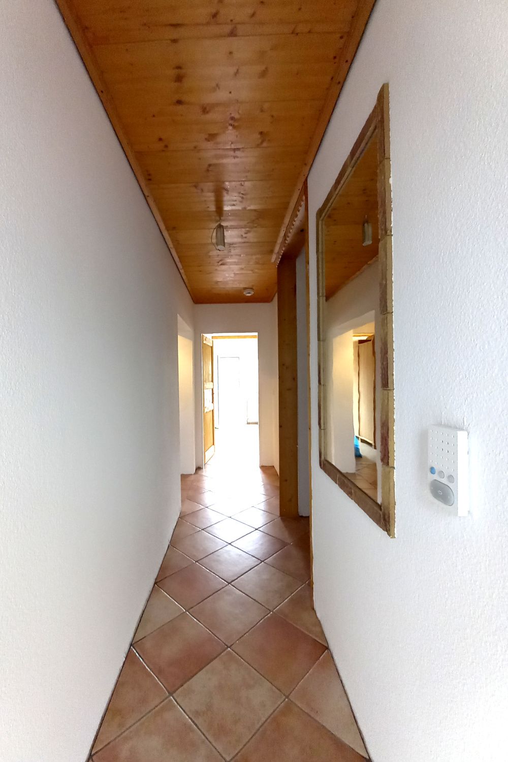  Furnished 2-Room Apartment With Balcony, Elevator And Parking Space Centrally Located In Eschborn  -  Furnished 2-room apartment with balcony, elevator and parking space centrally located in Eschborn  - Gallery -  5