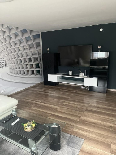 Pretty and cute suite