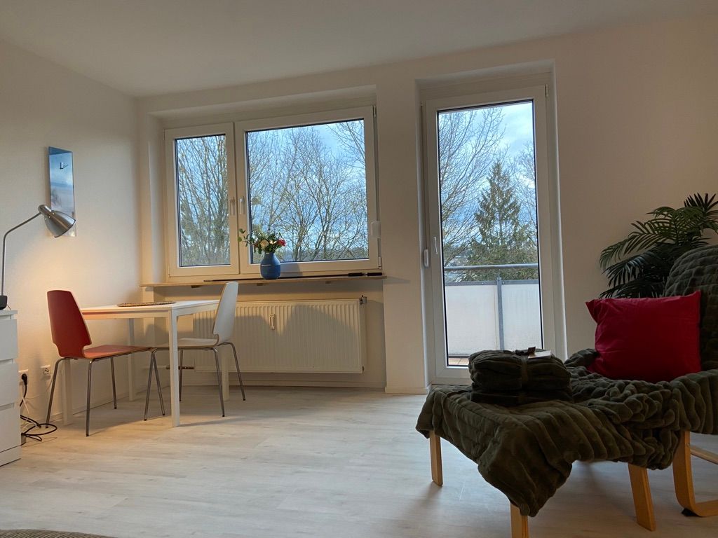  Fully Furnished 2-Room Top Floor Apartment (south-Balcony/elevator/underground Parking) In Sindelfin  -  Fully furnished 2-room top floor apartment (south-balcony/elevator/underground parking) in Sindelfingen  - Gallery -  11